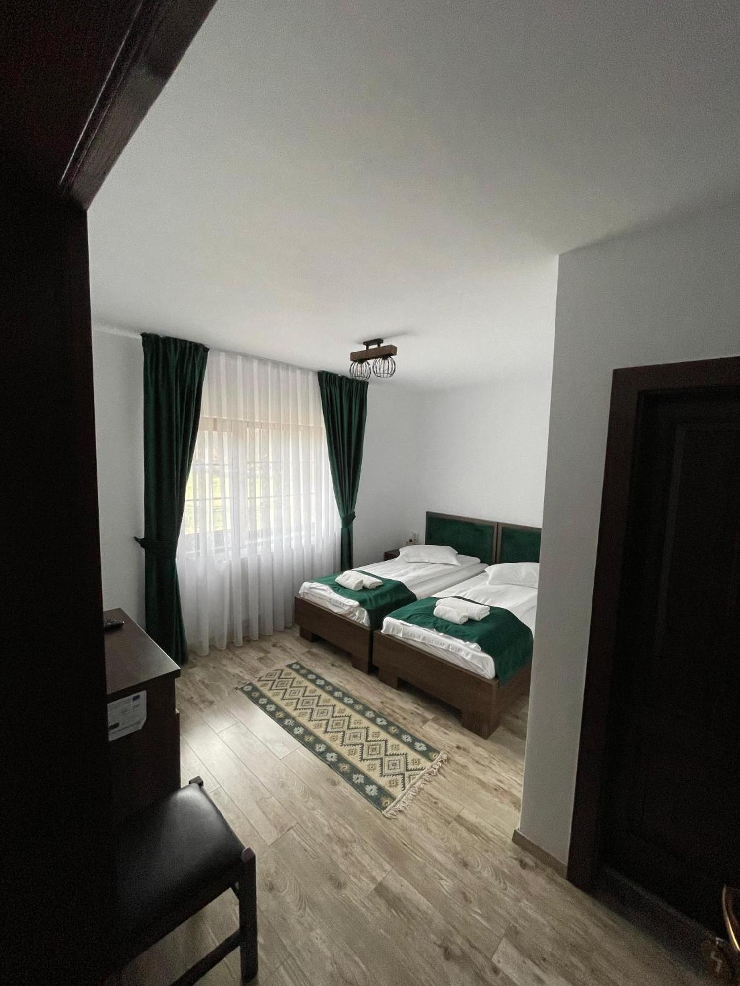Green Mountain Resort Scrind-Frăsinet Exterior foto